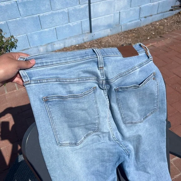 Madewell Roadtripper Jeans - Picture 2 of 8